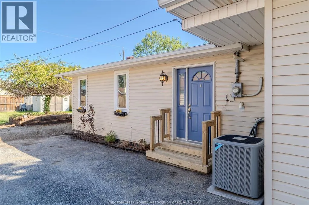 1220 GLIDDEN