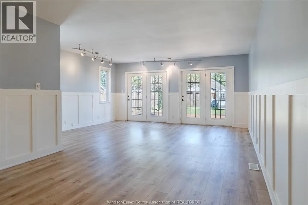 1220 GLIDDEN