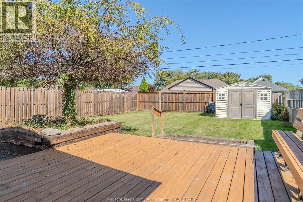 1220 GLIDDEN