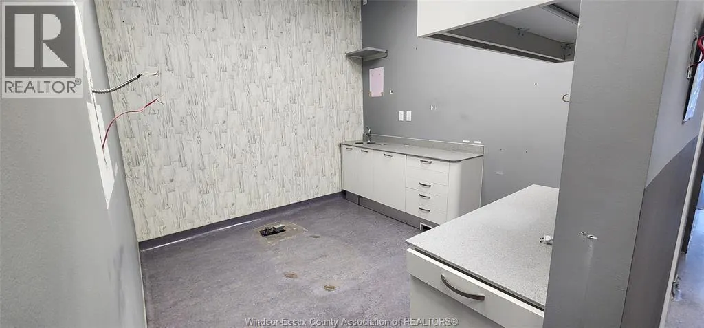 2825-2885 LAUZON PARKWAY Unit# 203