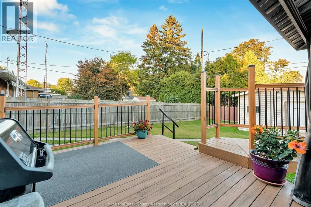 16 LONGFELLOW LANE