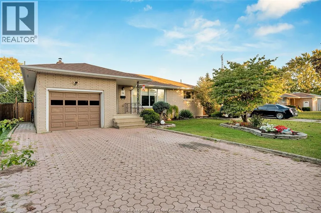 16 LONGFELLOW LANE