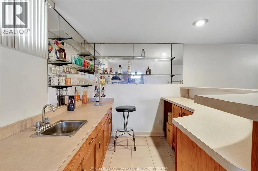 16 LONGFELLOW LANE