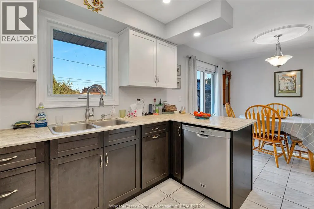 16 LONGFELLOW LANE