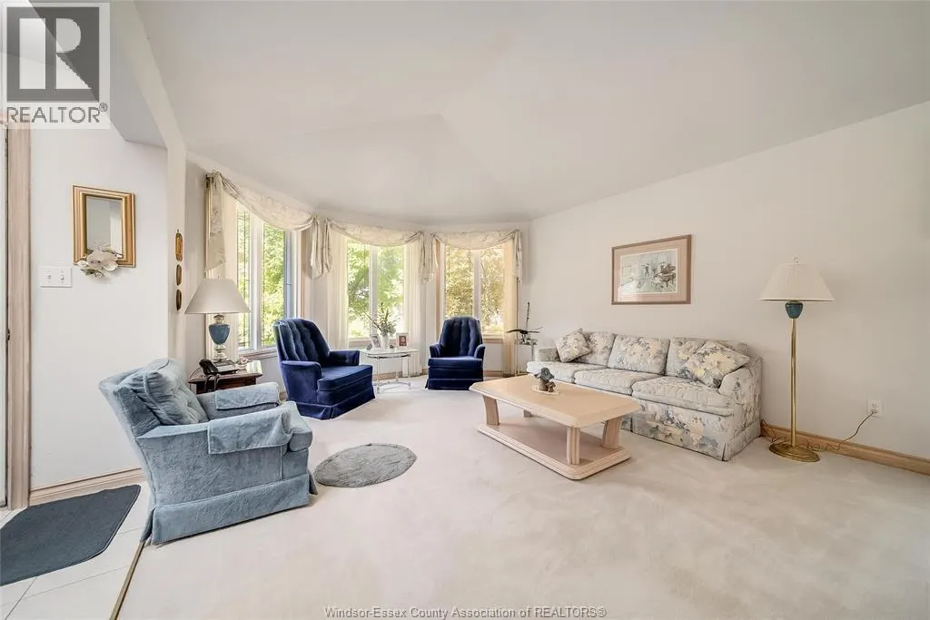 331 RAMBLEWOOD