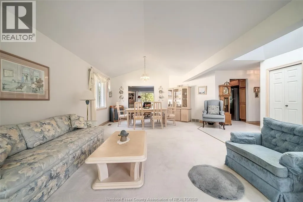 331 RAMBLEWOOD