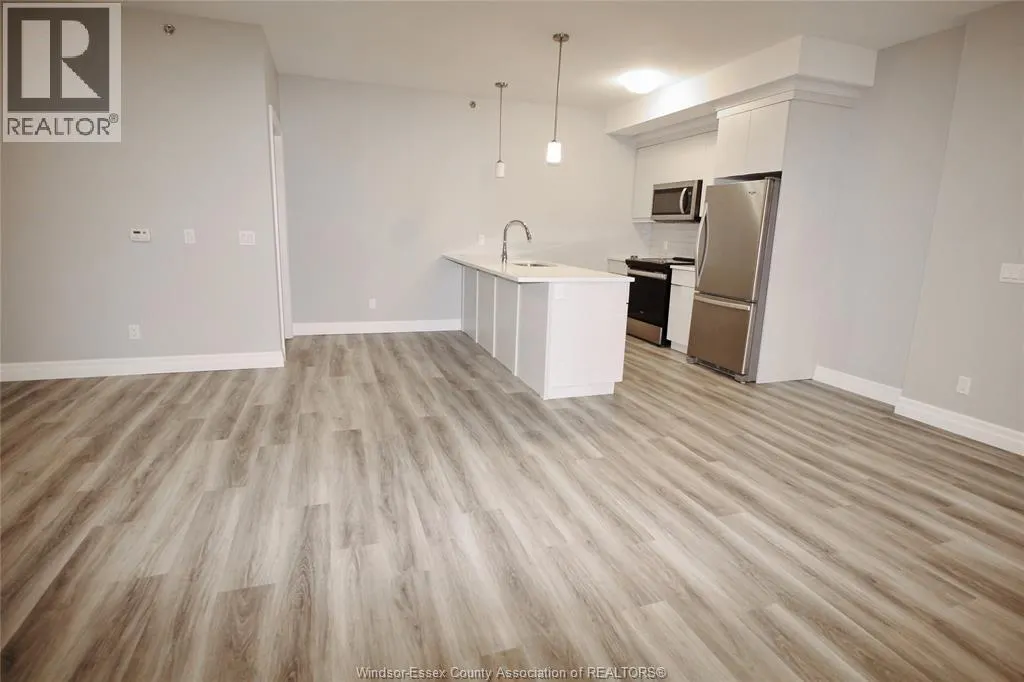 728 BROWNSTONE DRIVE Unit# 609