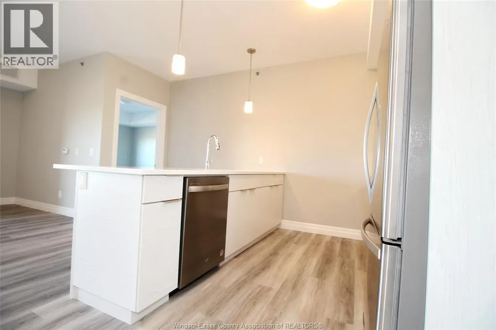 728 BROWNSTONE DRIVE Unit# 609