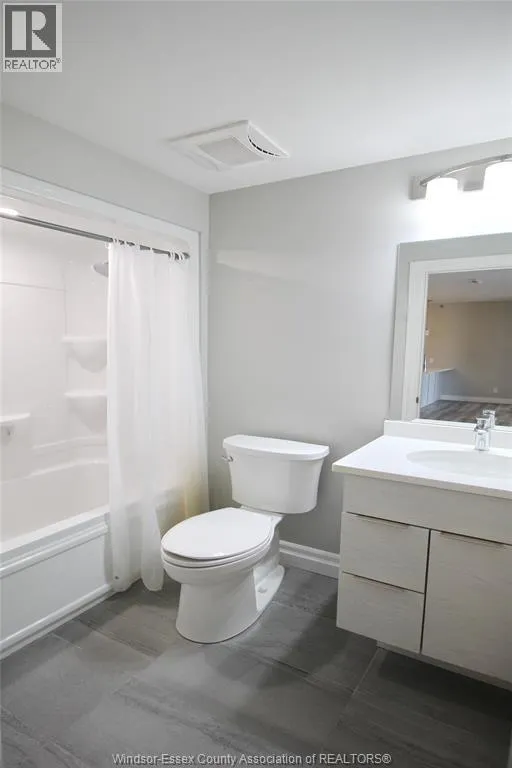 728 BROWNSTONE DRIVE Unit# 609