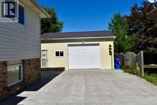 14 Azar AVENUE