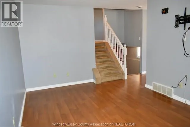 14 Azar AVENUE