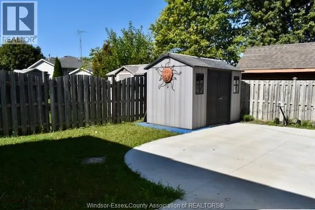 14 Azar AVENUE