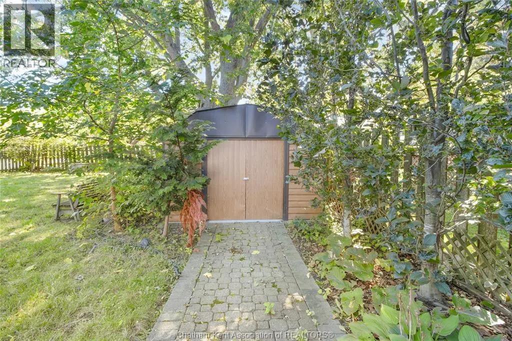 122 EUGENIE STREET