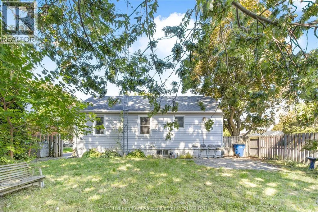 122 EUGENIE STREET