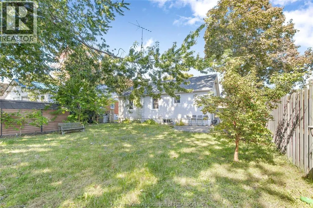122 EUGENIE STREET