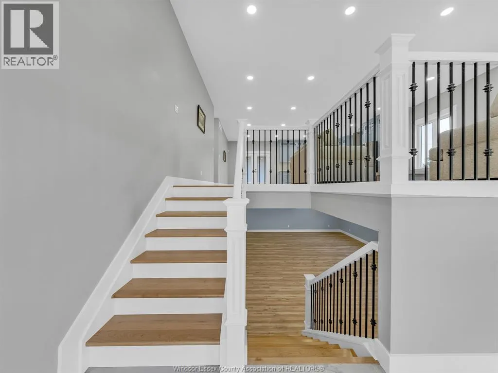 157 GLOUCESTER DRIVE