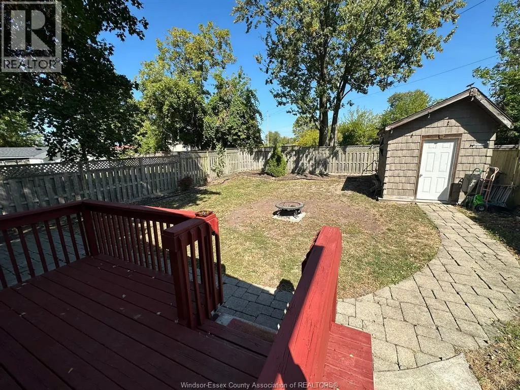 2246 MARENTETTE AVENUE