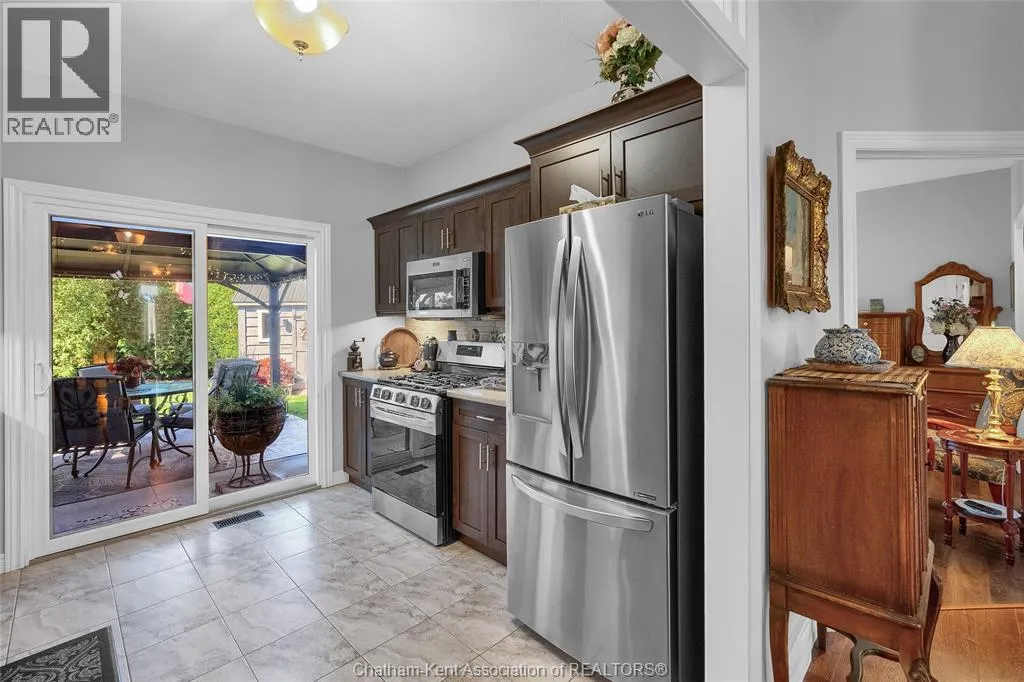53 Veranda COURT