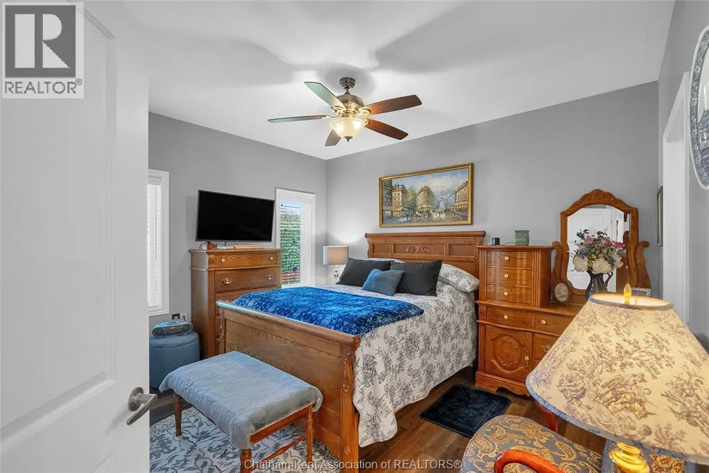 53 Veranda COURT