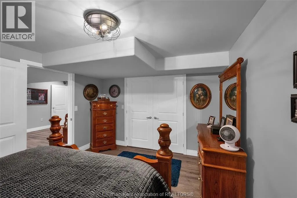 53 Veranda COURT