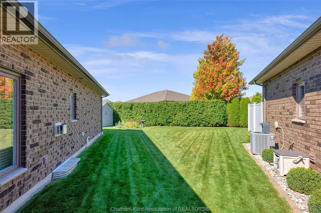53 Veranda COURT