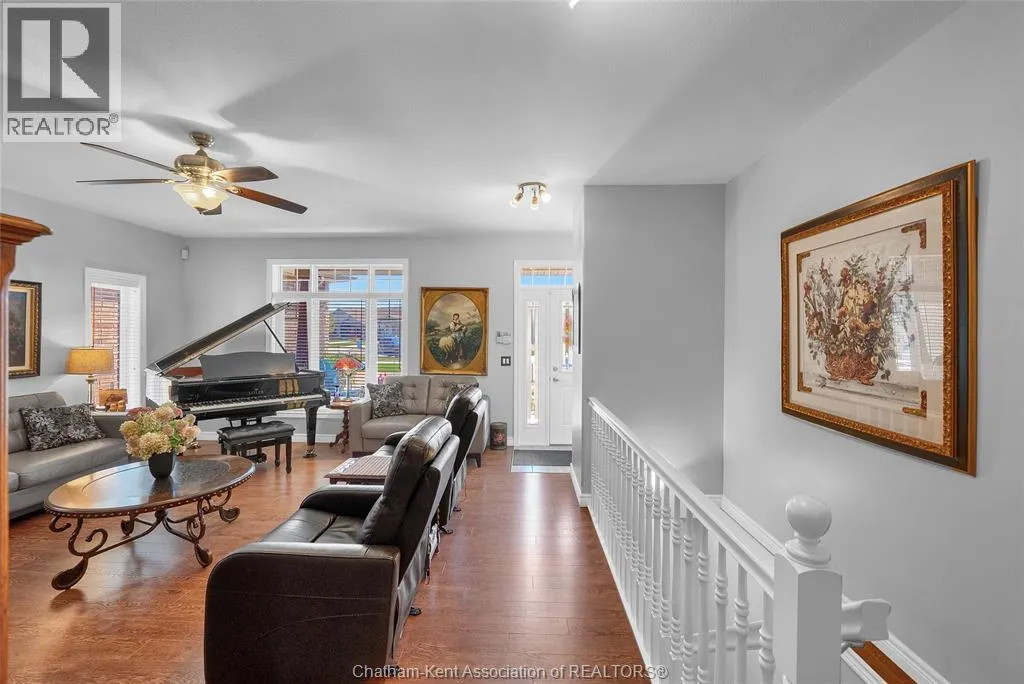 53 Veranda COURT