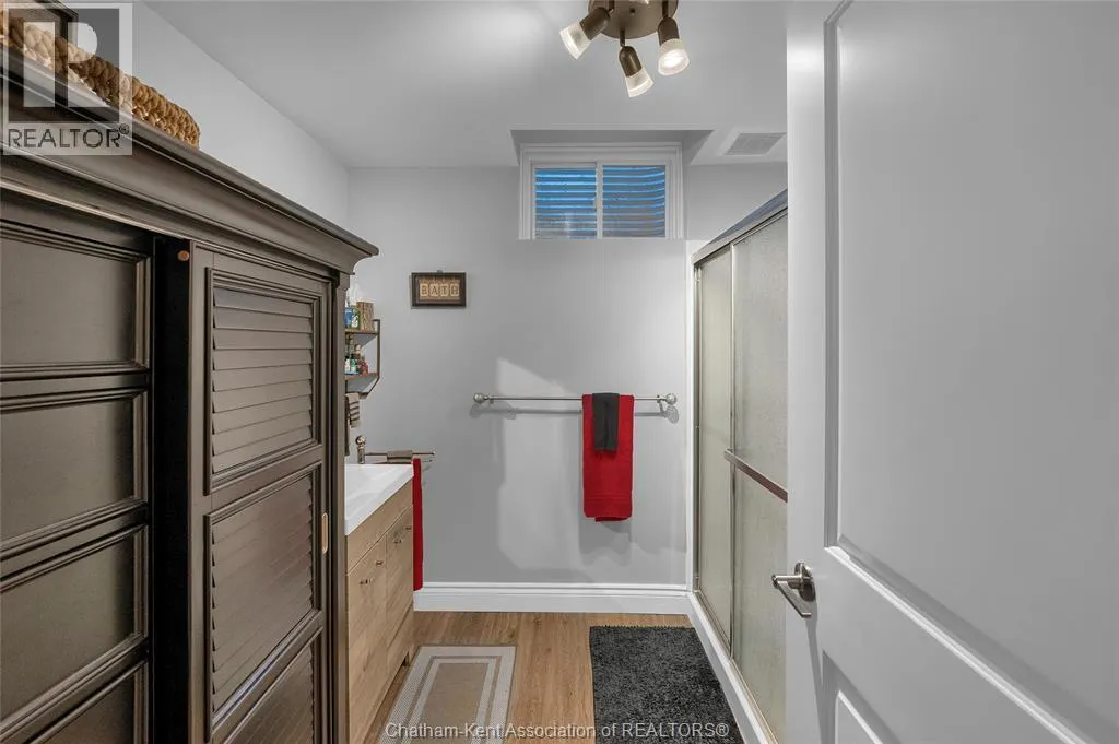 53 Veranda COURT