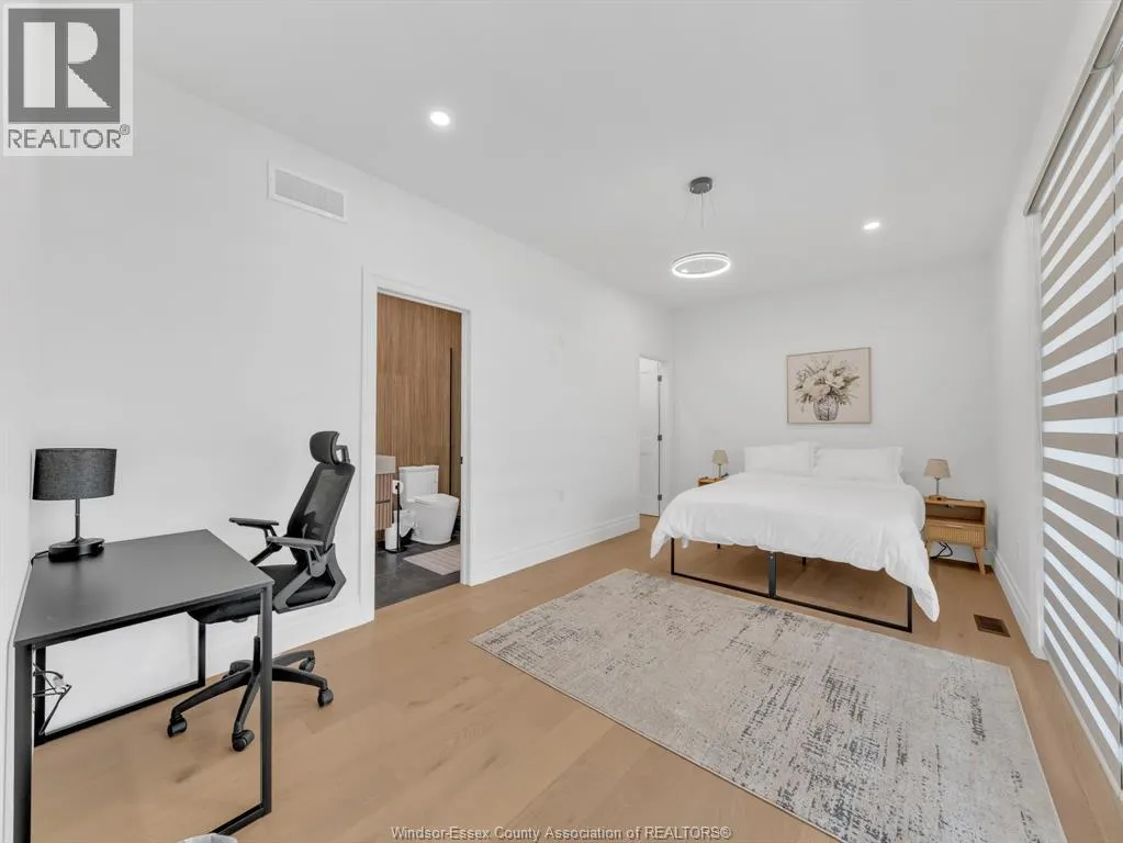 4532 Valerio CRESCENT