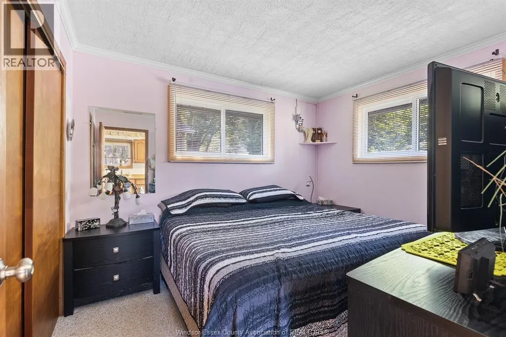 123 CRYSTAL LANE