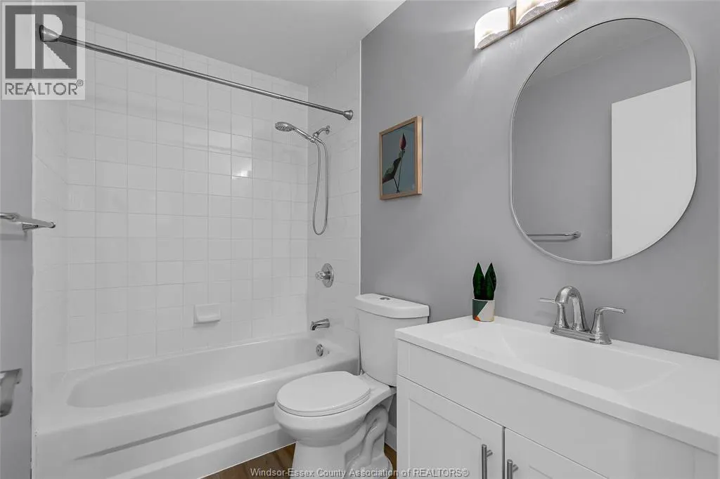 1547 GRAND MARAIS ROAD Unit# 204