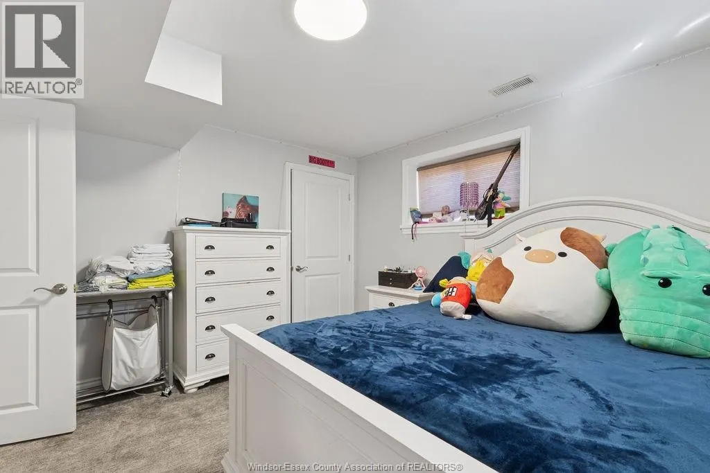 1162 BANWELL ROAD