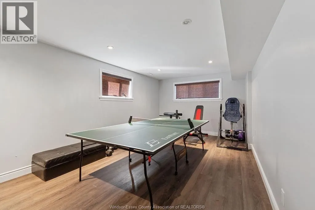 1162 BANWELL ROAD