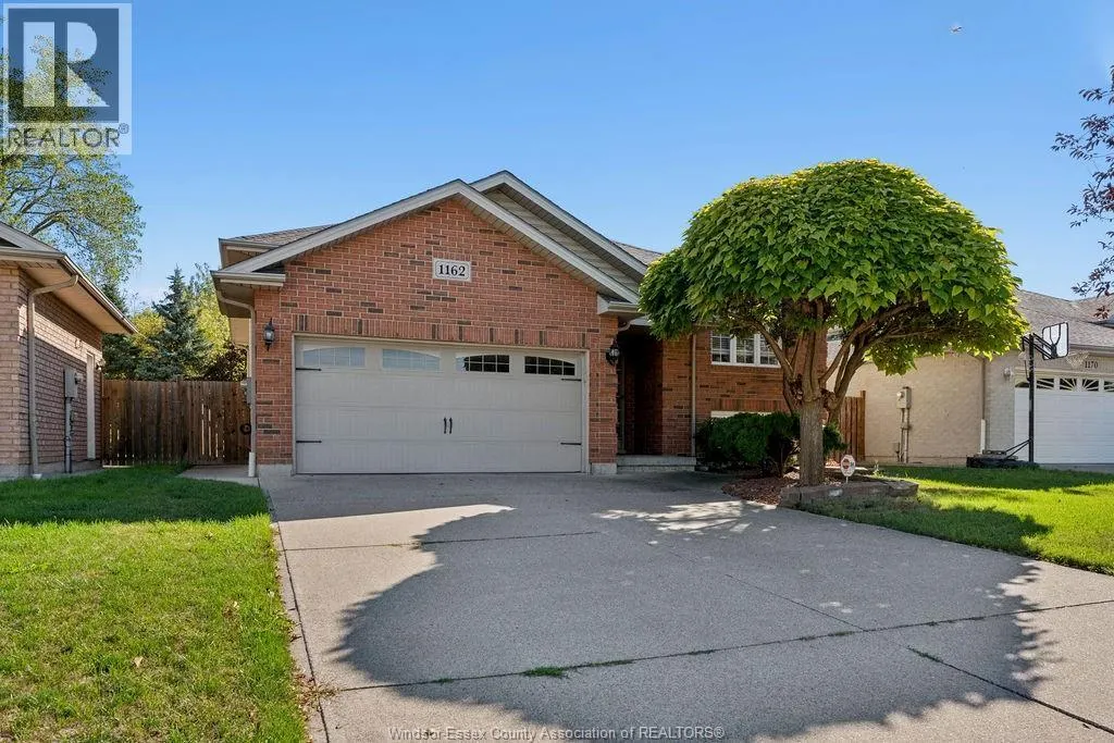 1162 BANWELL ROAD