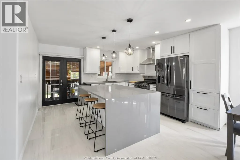 141 Walker DRIVE