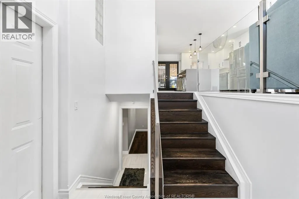 141 Walker DRIVE