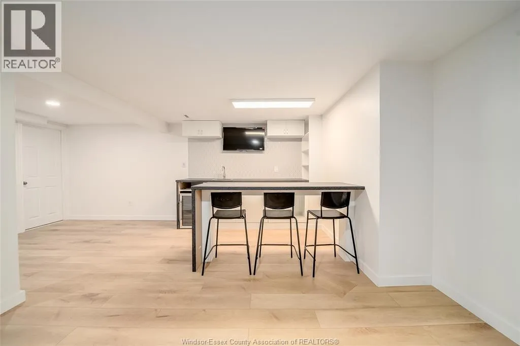9482 RYERSON