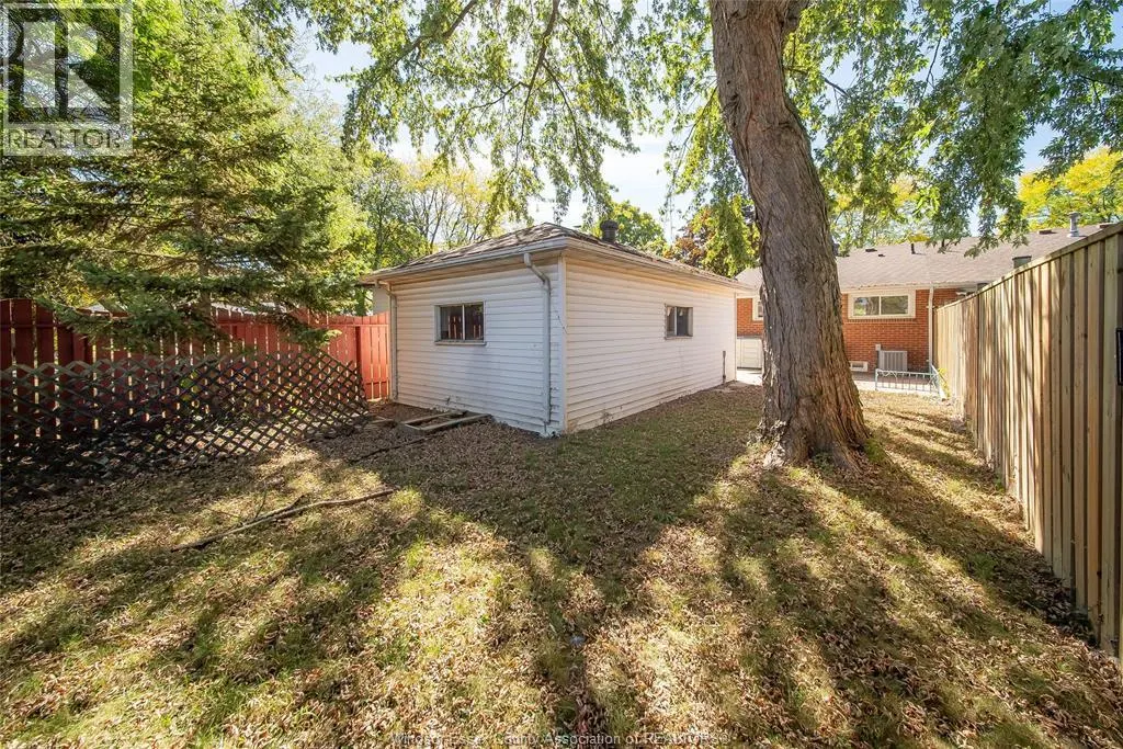 9482 RYERSON