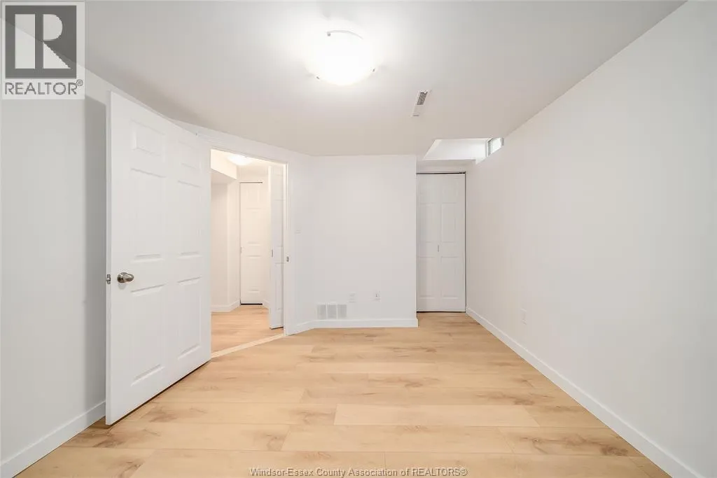 9482 RYERSON