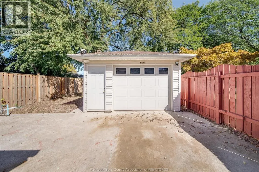 9482 RYERSON