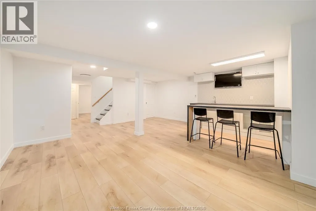 9482 RYERSON
