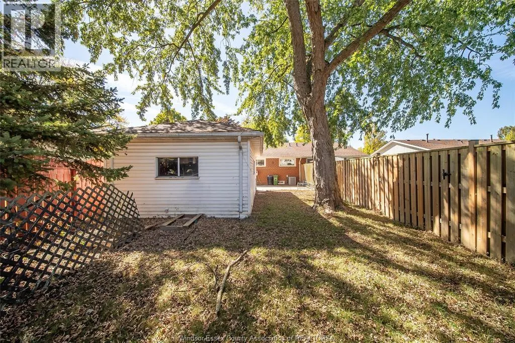 9482 RYERSON