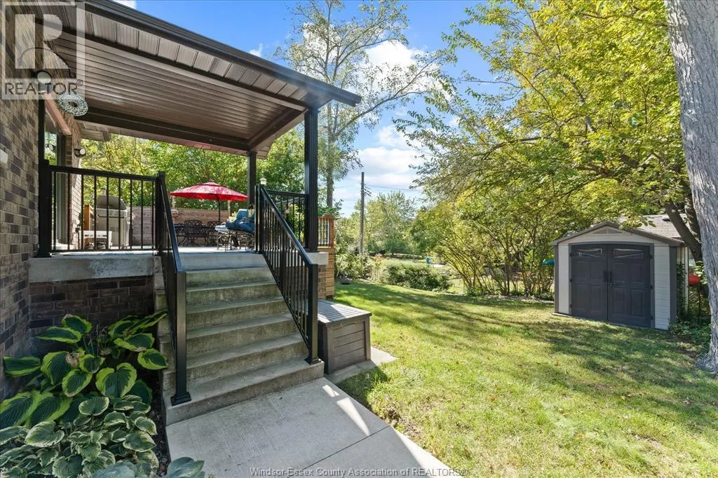 244 DIVISION STREET South