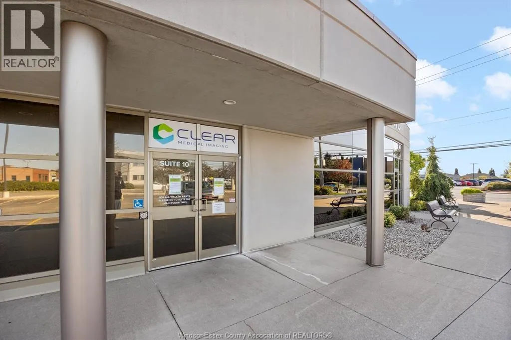13278 TECUMSEH ROAD East