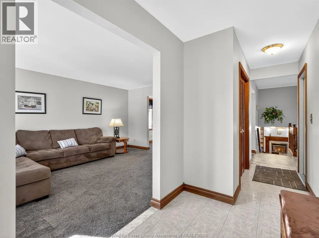 2392 VIA VITA STREET