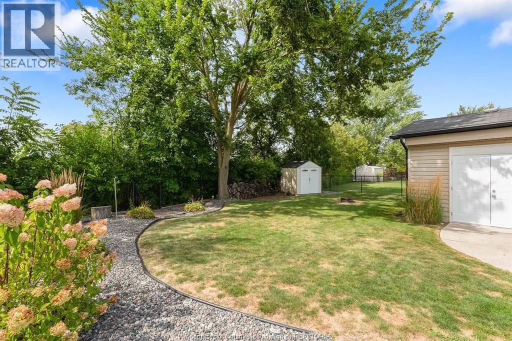 66 Parkside DRIVE