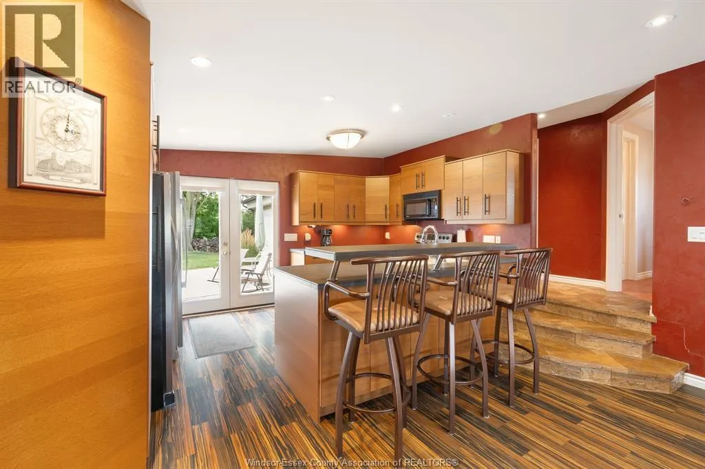 66 Parkside DRIVE