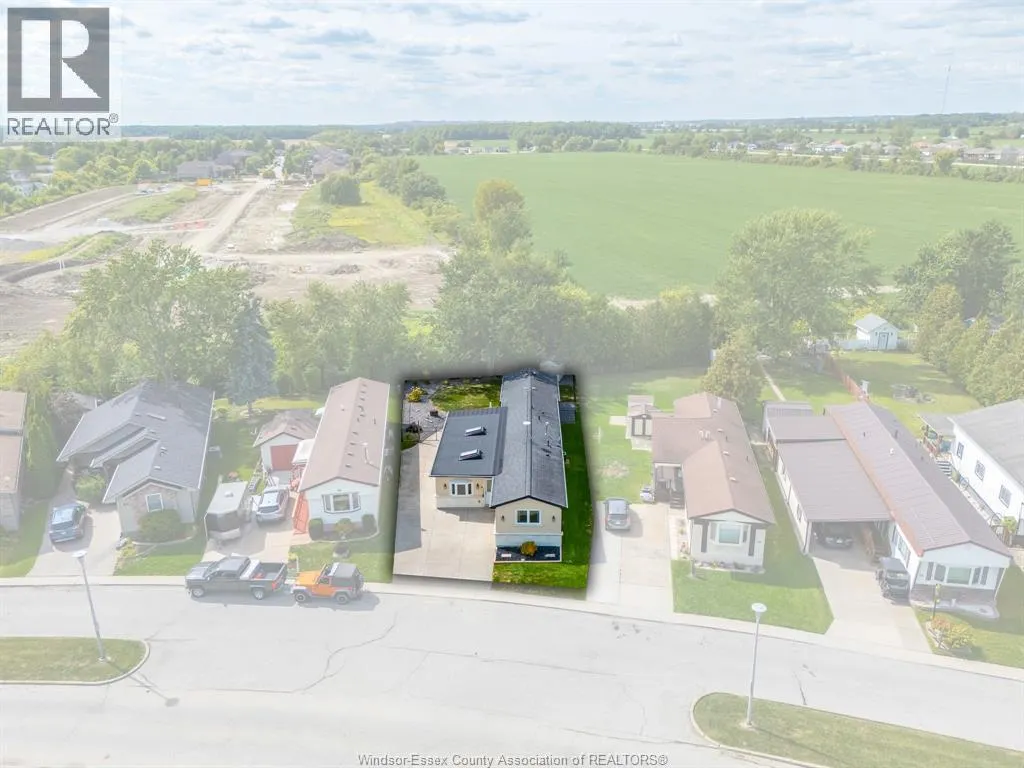 66 Parkside DRIVE