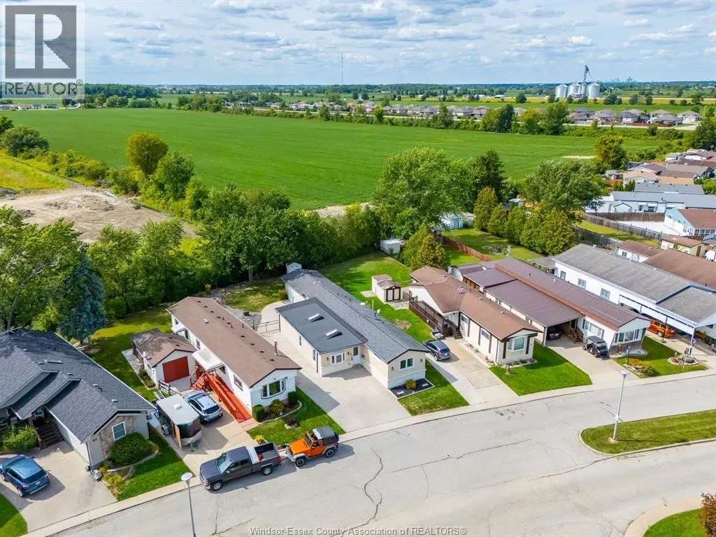 66 Parkside DRIVE