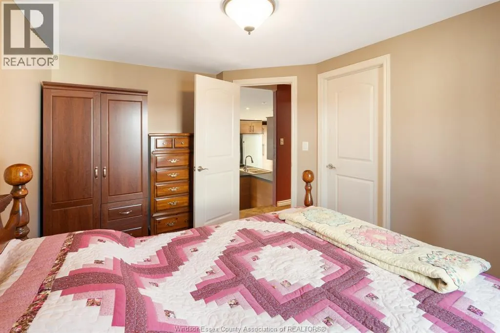 66 Parkside DRIVE