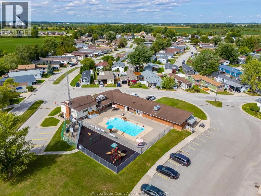 66 Parkside DRIVE